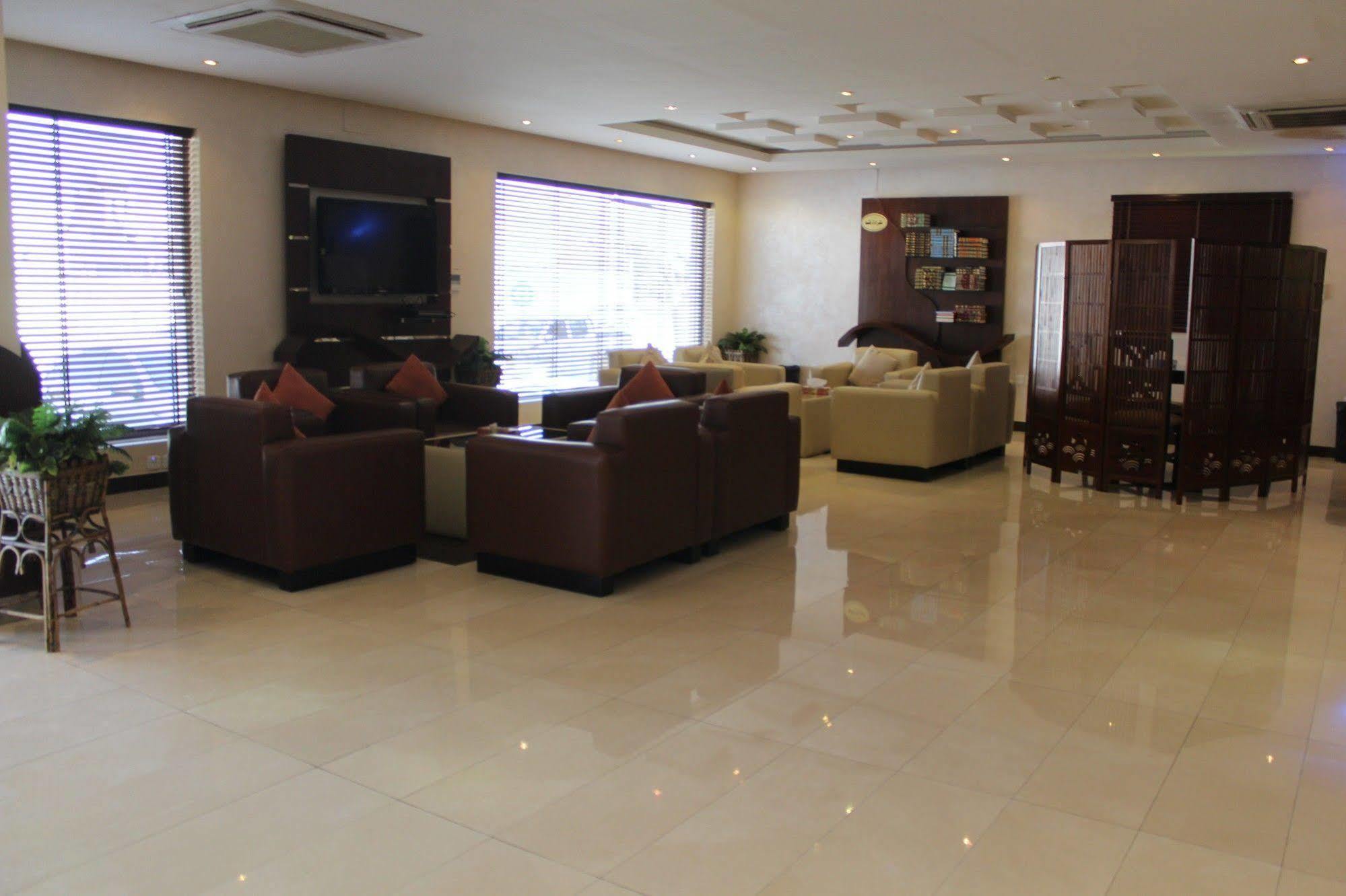 Merfal Hotel Apartments Al Taawan Riyadh Exterior photo